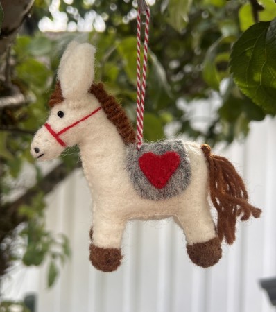 Hest med hjarta, julepynta, tova ull